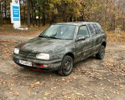 Зеленый Фольксваген Гольф, объемом двигателя 1.6 л и пробегом 120 тыс. км за 720 $, фото 1 на Automoto.ua