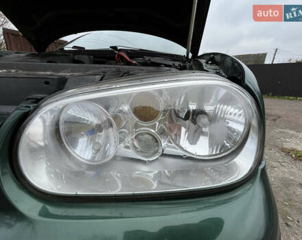 Зеленый Фольксваген Гольф, объемом двигателя 1.6 л и пробегом 292 тыс. км за 3900 $, фото 11 на Automoto.ua