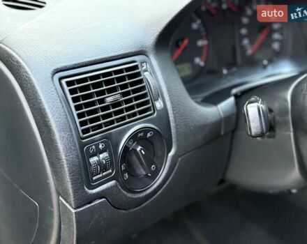 Фольксваген Гольф 1999 в Хмельницком на Automoto.ua Зеленый Фольксваген Гольф, объемом двигателя 1.39 л и пробегом 230 тыс. км за 3500 $, фото 21 на Automoto.ua