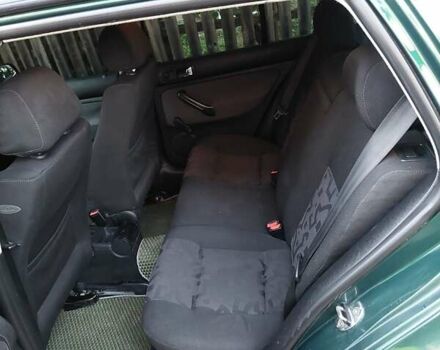 Фольксваген Гольф 1999 в Герце на Automoto.ua Зеленый Фольксваген Гольф, объемом двигателя 1.9 л и пробегом 426 тыс. км за 4200 $, фото 3 на Automoto.ua