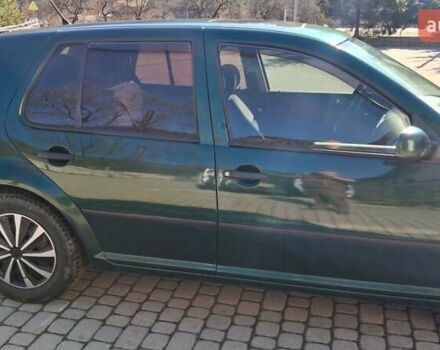 Зеленый Фольксваген Гольф, объемом двигателя 1.39 л и пробегом 227 тыс. км за 3500 $, фото 10 на Automoto.ua