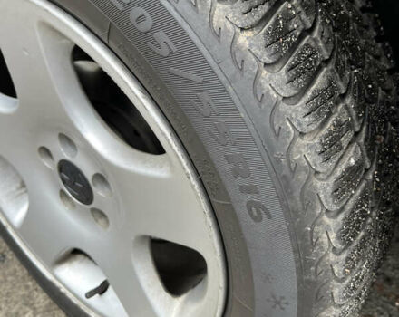 Зеленый Фольксваген Гольф, объемом двигателя 1.6 л и пробегом 292 тыс. км за 3900 $, фото 13 на Automoto.ua