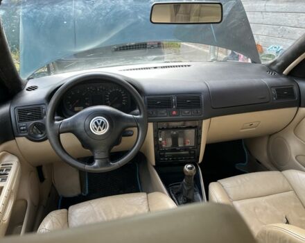 Зеленый Фольксваген Гольф, объемом двигателя 1.8 л и пробегом 257 тыс. км за 3924 $, фото 7 на Automoto.ua