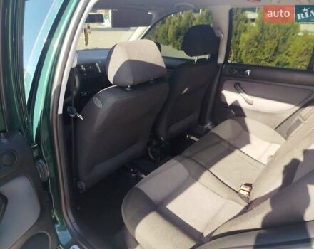 Фольксваген Гольф 2000 в Коломые на Automoto.ua Зеленый Фольксваген Гольф, объемом двигателя 1.6 л и пробегом 307 тыс. км за 4200 $, фото 16 на Automoto.ua