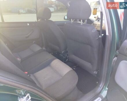 Фольксваген Гольф 2000 в Коломые на Automoto.ua Зеленый Фольксваген Гольф, объемом двигателя 1.6 л и пробегом 307 тыс. км за 4200 $, фото 17 на Automoto.ua