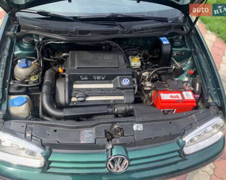 Зелений Фольксваген Гольф, об'ємом двигуна 1.4 л та пробігом 187 тис. км за 4700 $, фото 2 на Automoto.ua