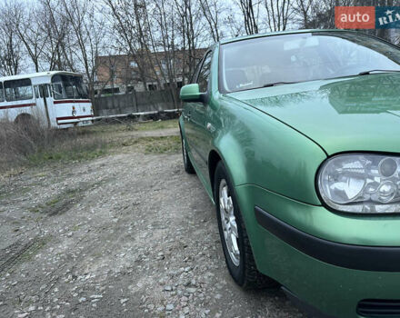 Зелений Фольксваген Гольф, об'ємом двигуна 1.6 л та пробігом 290 тис. км за 2900 $, фото 1 на Automoto.ua