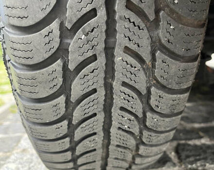 Зеленый Фольксваген Гольф, объемом двигателя 1.6 л и пробегом 221 тыс. км за 5200 $, фото 18 на Automoto.ua