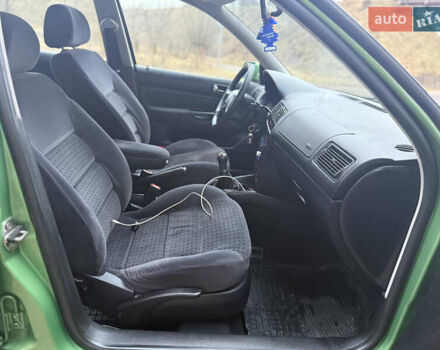 Зеленый Фольксваген Гольф, объемом двигателя 1.39 л и пробегом 160 тыс. км за 4499 $, фото 31 на Automoto.ua