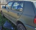 Зеленый Фольксваген Гольф, объемом двигателя 1 л и пробегом 300 тыс. км за 758 $, фото 4 на Automoto.ua