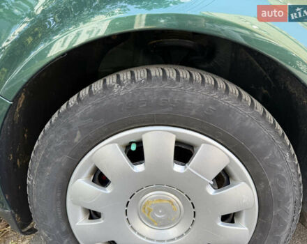 Зелений Фольксваген Гольф, об'ємом двигуна 1.6 л та пробігом 252 тис. км за 3600 $, фото 5 на Automoto.ua