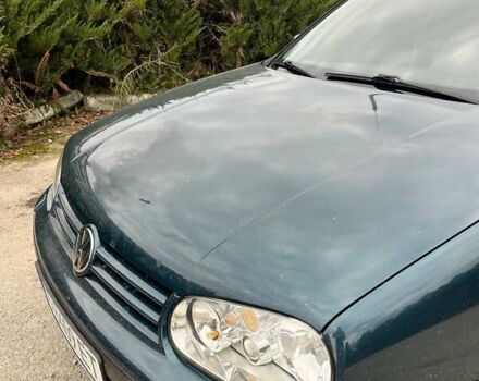 Зеленый Фольксваген Гольф, объемом двигателя 1.6 л и пробегом 218 тыс. км за 4150 $, фото 4 на Automoto.ua