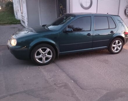 Зеленый Фольксваген Гольф, объемом двигателя 0 л и пробегом 250 тыс. км за 4000 $, фото 2 на Automoto.ua