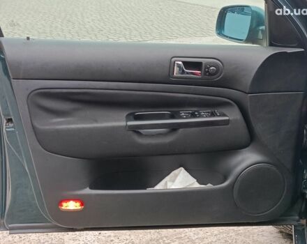 Зеленый Фольксваген Гольф, объемом двигателя 1.6 л и пробегом 170 тыс. км за 4990 $, фото 15 на Automoto.ua