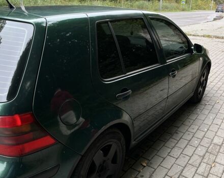 Зеленый Фольксваген Гольф, объемом двигателя 1.4 л и пробегом 230 тыс. км за 3200 $, фото 4 на Automoto.ua