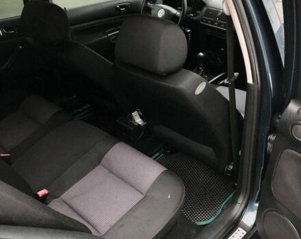 Зеленый Фольксваген Гольф, объемом двигателя 1.6 л и пробегом 251 тыс. км за 4350 $, фото 9 на Automoto.ua