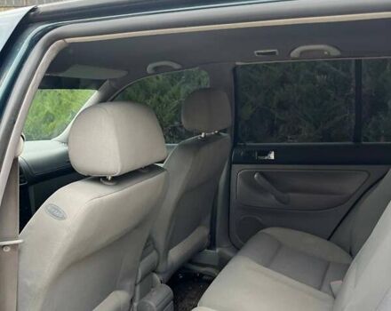 Зеленый Фольксваген Гольф, объемом двигателя 1.6 л и пробегом 218 тыс. км за 4150 $, фото 2 на Automoto.ua