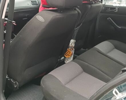 Зеленый Фольксваген Гольф, объемом двигателя 1.6 л и пробегом 170 тыс. км за 4990 $, фото 34 на Automoto.ua