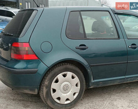 Зеленый Фольксваген Гольф, объемом двигателя 1.6 л и пробегом 170 тыс. км за 4990 $, фото 8 на Automoto.ua