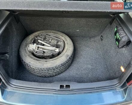 Зеленый Фольксваген Гольф, объемом двигателя 1.6 л и пробегом 298 тыс. км за 4799 $, фото 9 на Automoto.ua