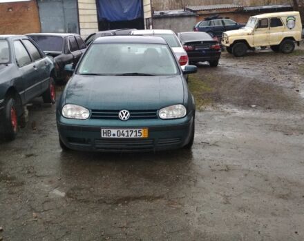 Зеленый Фольксваген Гольф, объемом двигателя 0 л и пробегом 250 тыс. км за 4000 $, фото 1 на Automoto.ua