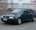 Зеленый Фольксваген Гольф, объемом двигателя 1.39 л и пробегом 240 тыс. км за 4400 $, фото 1 на Automoto.ua