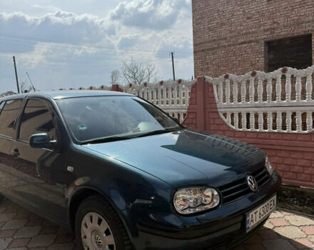 Зеленый Фольксваген Гольф, объемом двигателя 1.6 л и пробегом 238 тыс. км за 3750 $, фото 4 на Automoto.ua