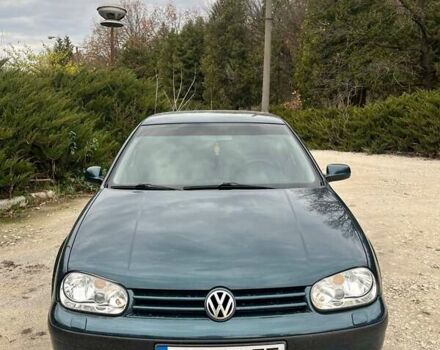 Зеленый Фольксваген Гольф, объемом двигателя 1.6 л и пробегом 218 тыс. км за 4150 $, фото 6 на Automoto.ua