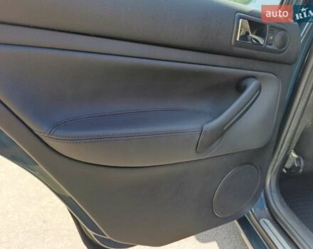 Зелений Фольксваген Гольф, об'ємом двигуна 1.39 л та пробігом 250 тис. км за 4700 $, фото 5 на Automoto.ua