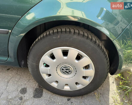 Зелений Фольксваген Гольф, об'ємом двигуна 1.6 л та пробігом 252 тис. км за 3600 $, фото 8 на Automoto.ua