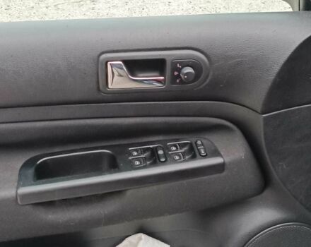 Зеленый Фольксваген Гольф, объемом двигателя 1.6 л и пробегом 170 тыс. км за 4990 $, фото 16 на Automoto.ua