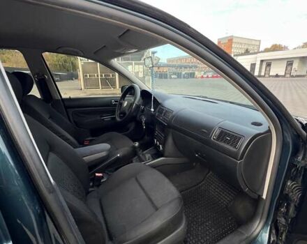 Зеленый Фольксваген Гольф, объемом двигателя 1.6 л и пробегом 298 тыс. км за 4799 $, фото 6 на Automoto.ua