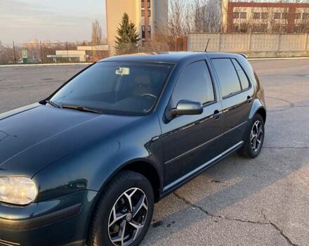 Зеленый Фольксваген Гольф, объемом двигателя 1.6 л и пробегом 250 тыс. км за 4200 $, фото 2 на Automoto.ua