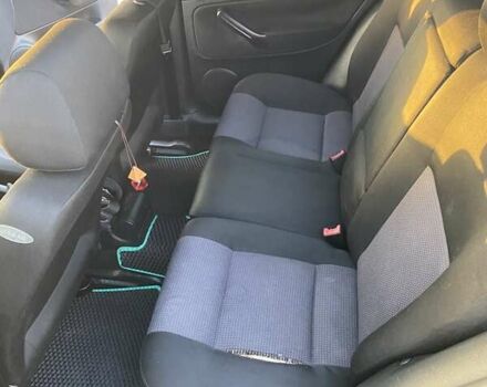 Зеленый Фольксваген Гольф, объемом двигателя 1.6 л и пробегом 250 тыс. км за 4200 $, фото 11 на Automoto.ua