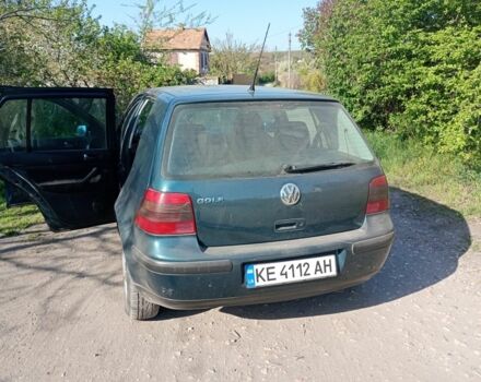 Зелений Фольксваген Гольф, об'ємом двигуна 1.4 л та пробігом 336 тис. км за 3800 $, фото 2 на Automoto.ua