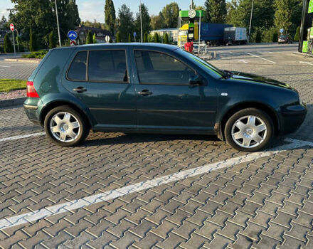 Зелений Фольксваген Гольф, об'ємом двигуна 1.6 л та пробігом 290 тис. км за 3500 $, фото 1 на Automoto.ua