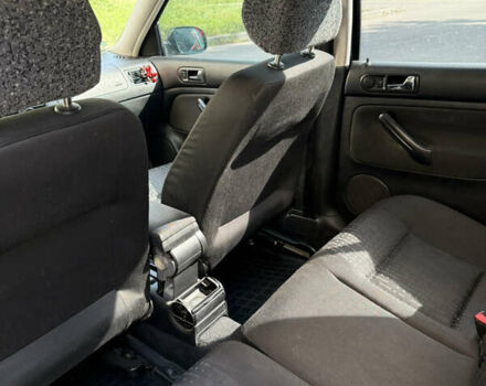 Зелений Фольксваген Гольф, об'ємом двигуна 1.6 л та пробігом 252 тис. км за 3600 $, фото 14 на Automoto.ua