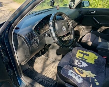 Зелений Фольксваген Гольф, об'ємом двигуна 1.4 л та пробігом 336 тис. км за 3800 $, фото 3 на Automoto.ua