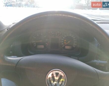 Зеленый Фольксваген Гольф, объемом двигателя 1.6 л и пробегом 237 тыс. км за 4150 $, фото 8 на Automoto.ua