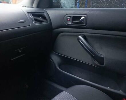 Зеленый Фольксваген Гольф, объемом двигателя 1.6 л и пробегом 114 тыс. км за 6500 $, фото 22 на Automoto.ua