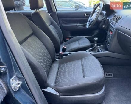 Зеленый Фольксваген Гольф, объемом двигателя 1.4 л и пробегом 240 тыс. км за 4250 $, фото 14 на Automoto.ua