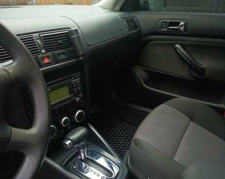 Зеленый Фольксваген Гольф, объемом двигателя 1.6 л и пробегом 114 тыс. км за 6500 $, фото 12 на Automoto.ua