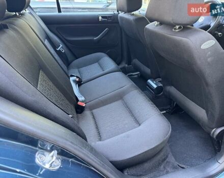 Зеленый Фольксваген Гольф, объемом двигателя 1.4 л и пробегом 240 тыс. км за 4250 $, фото 12 на Automoto.ua