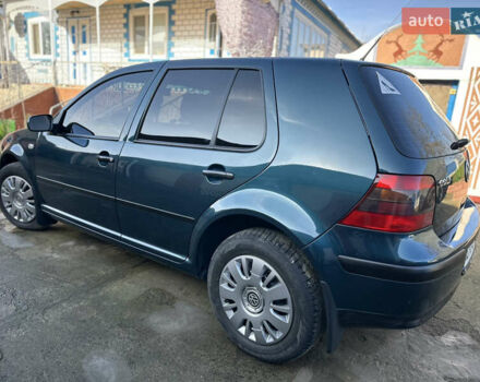 Зеленый Фольксваген Гольф, объемом двигателя 1.6 л и пробегом 204 тыс. км за 4800 $, фото 4 на Automoto.ua