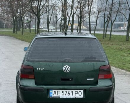 Зеленый Фольксваген Гольф, объемом двигателя 2 л и пробегом 190 тыс. км за 3499 $, фото 6 на Automoto.ua