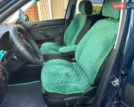 Зеленый Фольксваген Гольф, объемом двигателя 1.6 л и пробегом 204 тыс. км за 4800 $, фото 11 на Automoto.ua