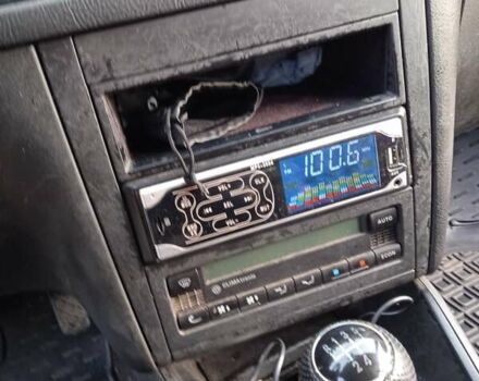 Зелений Фольксваген Гольф, об'ємом двигуна 1.4 л та пробігом 217 тис. км за 4500 $, фото 17 на Automoto.ua