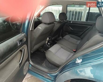 Зеленый Фольксваген Гольф, объемом двигателя 1.9 л и пробегом 305 тыс. км за 3999 $, фото 10 на Automoto.ua