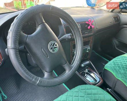 Зеленый Фольксваген Гольф, объемом двигателя 1.6 л и пробегом 204 тыс. км за 4800 $, фото 10 на Automoto.ua