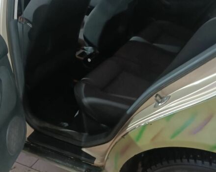 Зелений Фольксваген Гольф, об'ємом двигуна 1.4 л та пробігом 423 тис. км за 2366 $, фото 6 на Automoto.ua